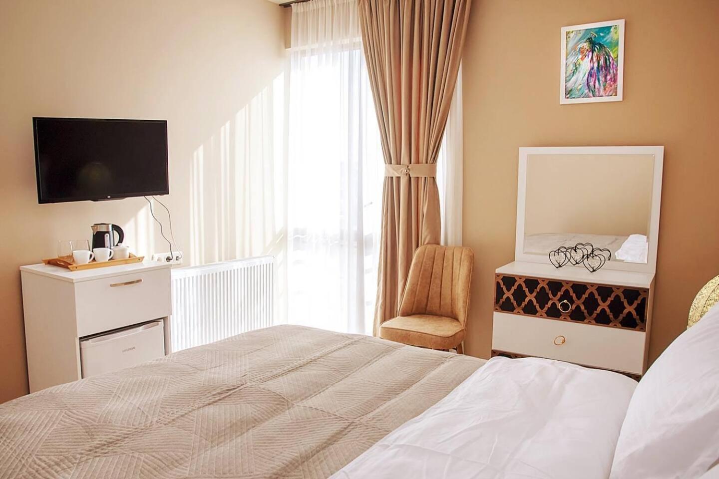 Tbilisi Mare Otel Dış mekan fotoğraf